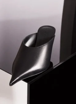MUGLER Black leather Fang 55 mules
