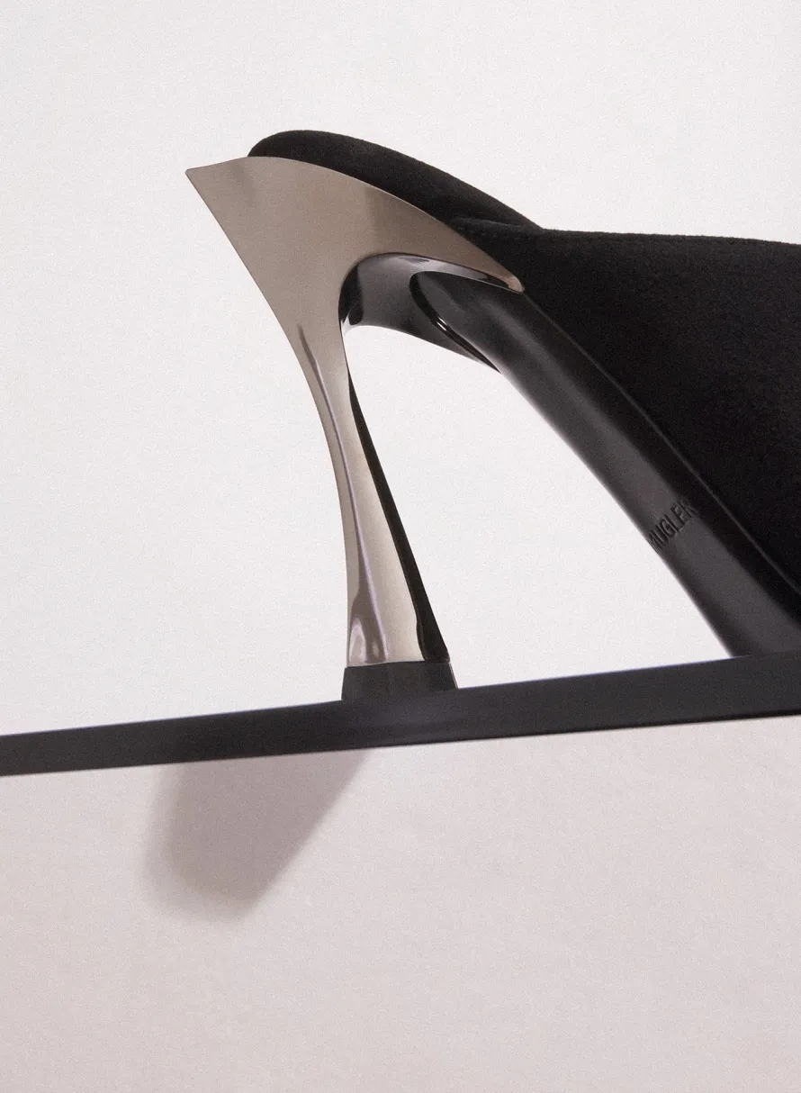MUGLER black suede Fang 95 mules