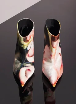 Women MUGLER x Ambera Wellmann printed velvet fang 95 boots