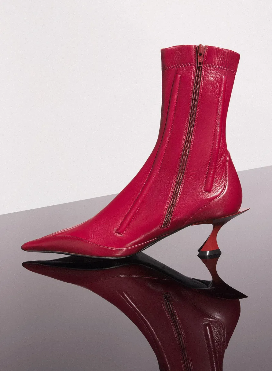 MUGLER red boned leather fang 55 ankle boots